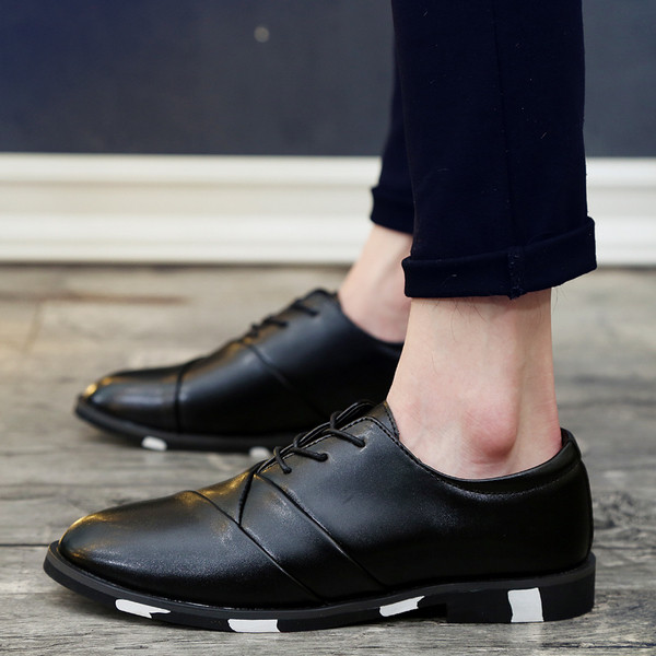 Pantofi moderni pentru barbati din piele ecologica in trei culori