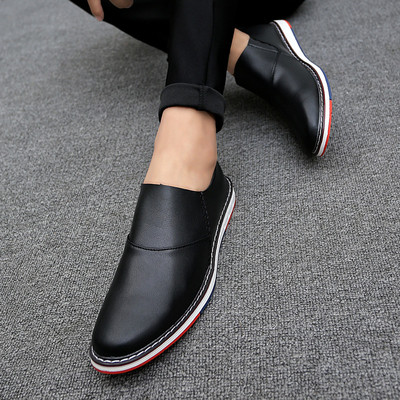 Pantofi barbatesti moderni cu decor colorat in doua modele