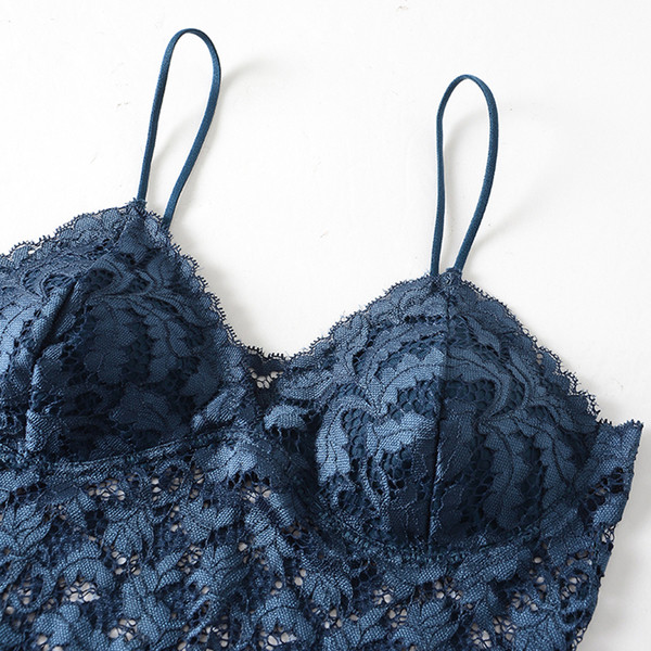 Top de dama cu bretele subtiri in mai multe culori