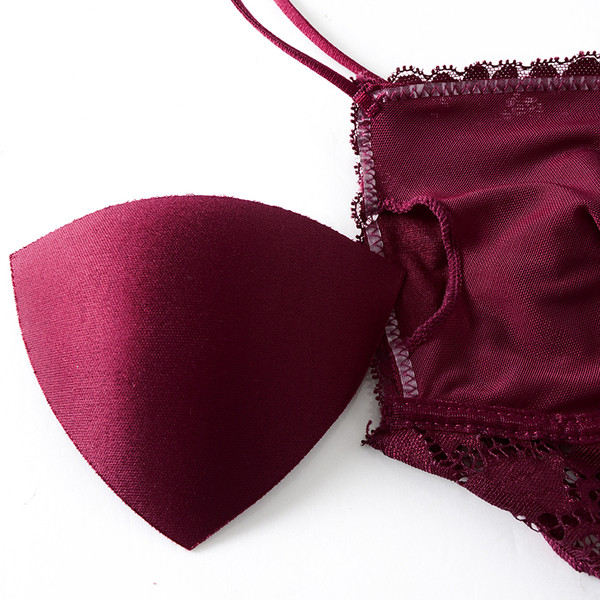 Top de dama cu bretele subtiri in mai multe culori