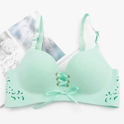 Γυναικείο σουτιέν  με ρυθμιζόμενους ιμάντες ώμου και κορδέλα