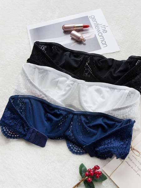 Sutien de dama din dantela fara bretele