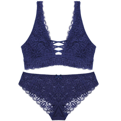 Γυναικεία εσώρουχα με επένδυση σε διάφορα χρώματα