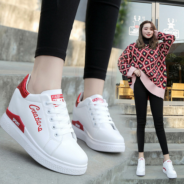 Ανδρικά πάνινα παπούτσια με συνδέσμους και επιγραφή σε δύο χρώματα