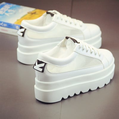 Γυναικεία  πάνινα παπούτσιαμε δίχτυ