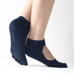 Sosete scurte de dama model semideschise in diferite culori