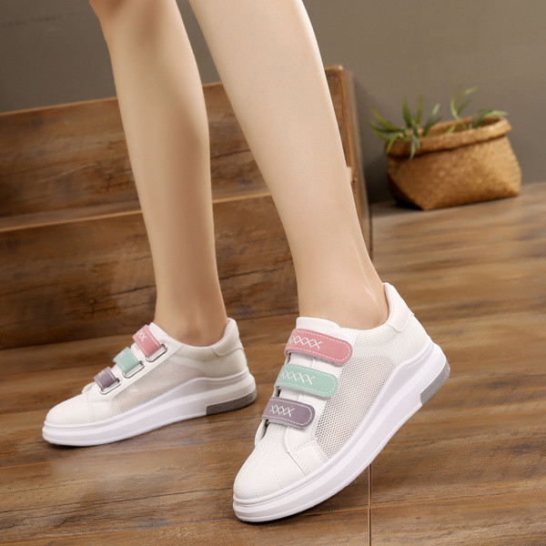 Adidași de damă proaspeți, cu petice colorate