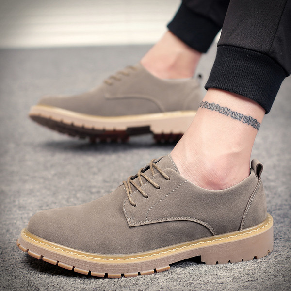 Pantofi eleganti pentru barbati din piele intoarsa in trei culori