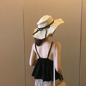 Γυναικείο αμάνικο με ντεκολτέ σε σχήμα V σε μαύρο χρώμα