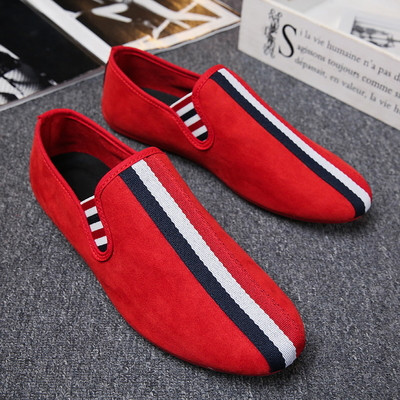 Mocasini de vara barbatesti in diferite modele cu motive colorate, broderii si imprimeu