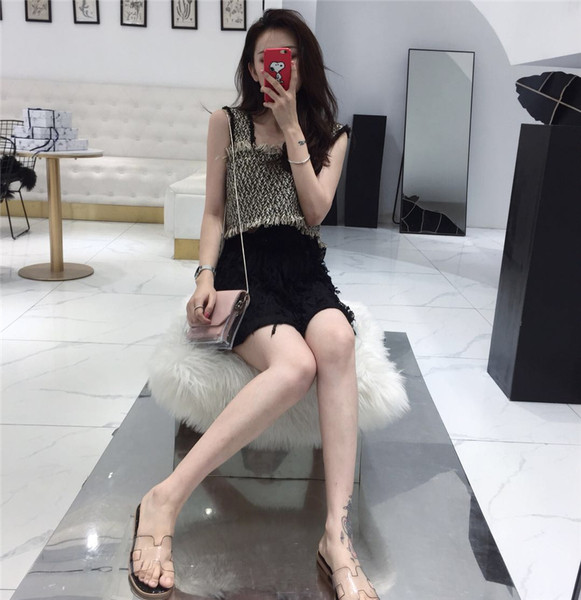 Fusta de dama moderna cu talie inalta in negru