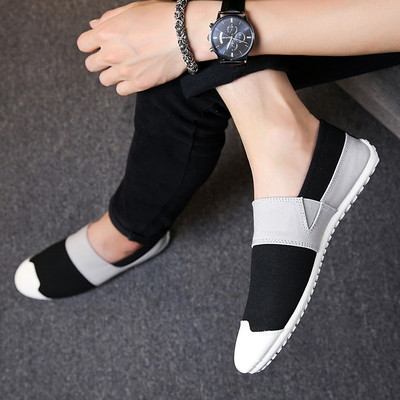 Mocasini stilați pentru bărbați în mai multe modele