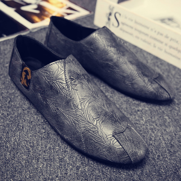 Moxins barbatesti din piele ecologica in mai multe culori