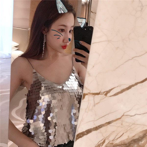 Maieu de dama cu paiete de culoare deschisa