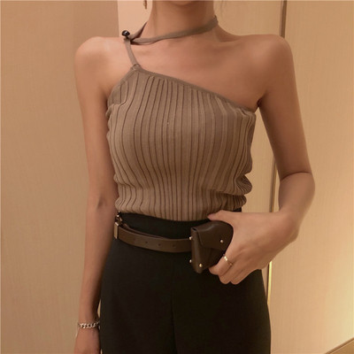 Top de dama cu o curea in trei culori