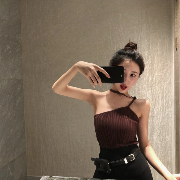 Top de dama cu o curea in trei culori