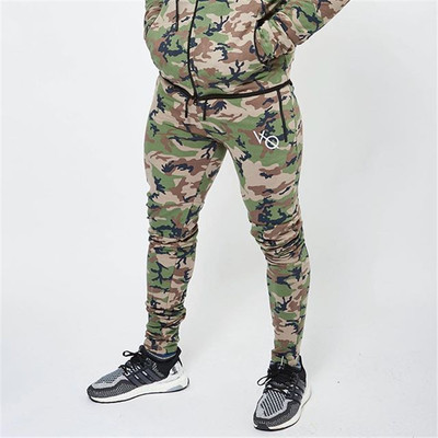 Pantaloni sport casual pentru bărbați cu model de camuflaj