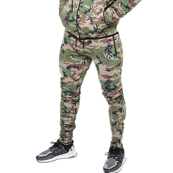 Pantaloni sport casual pentru bărbați cu model de camuflaj