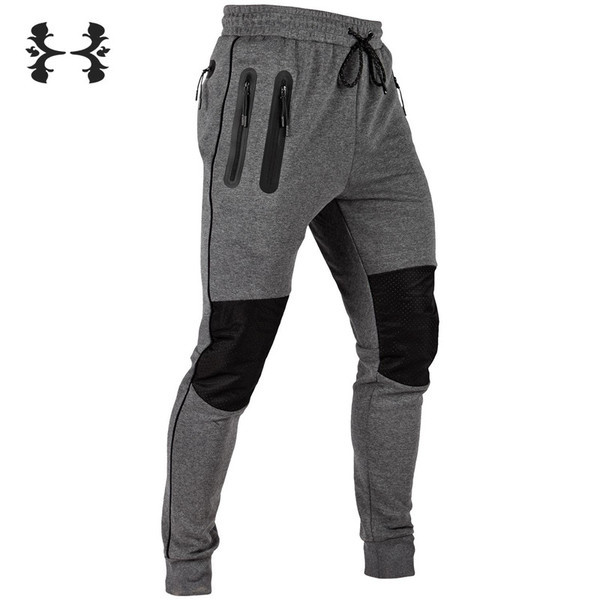 Costum sport barbati cu buzunare in doua culori