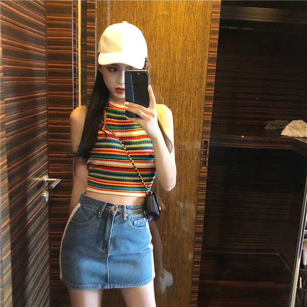 Top scurt de dama colorat cu bretele largi