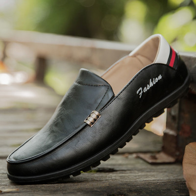 Κομψά δερμάτινα ανδρικά μοκασίνια σε τρία χρώματα