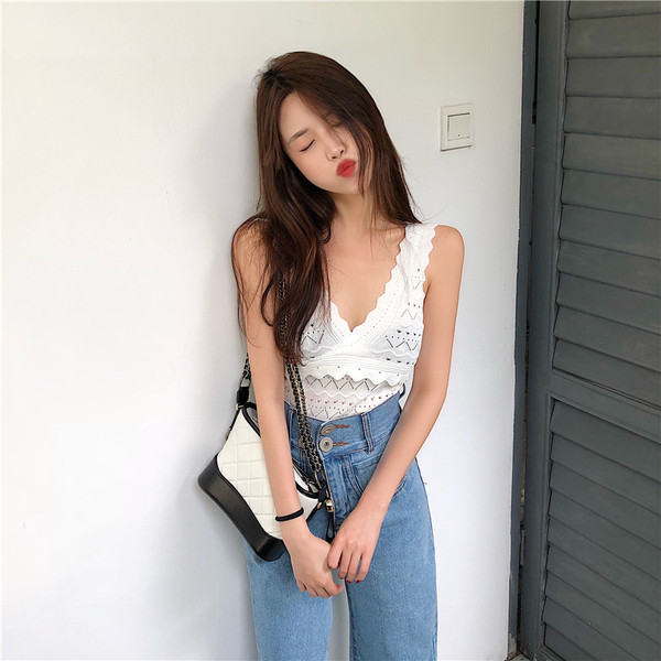 Maieu de damă în mai multe culori cu decolteu în V