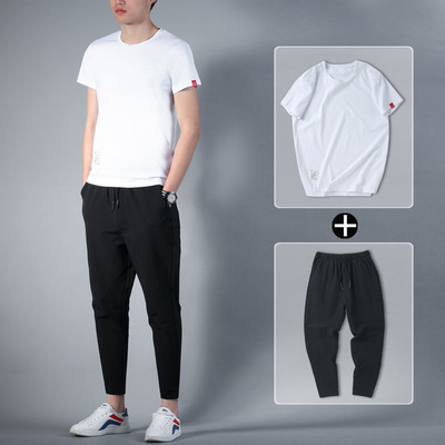 Echipa sportivă masculină - Tricou cu mâneci scurte și pantaloni lungi