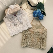 Top de dama din dantela cu spatele gol si elemente transparente in trei culori