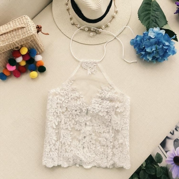 Top de dama din dantela cu spatele gol si elemente transparente in trei culori