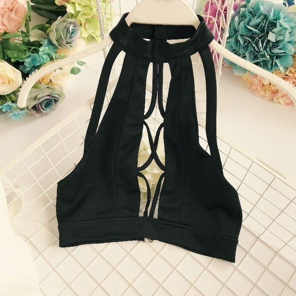 Bustiera dama cu spatele gol si cravate in trei culori