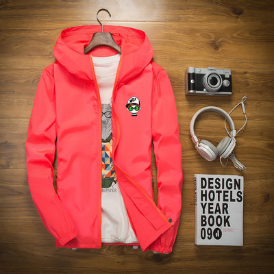 Top sport HIT Spring cu glugă și aplicație colorată pe spate în mai multe culori