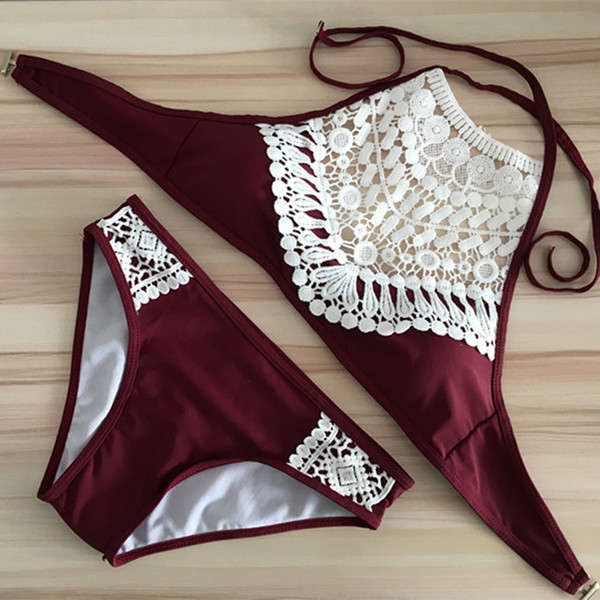 Costum de baie elegant pentru femei - bustieră cu broderie și bikini