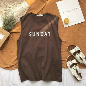 Maiou de damă de zi cu bretele largi și inscripție în mai multe culori