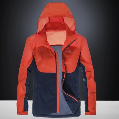 HIT Top sport pentru bărbați cu glugă în mai multe culori