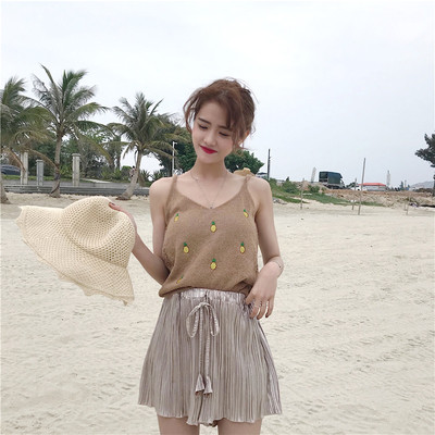 Maieu de dama tricotat cu broderie in mai multe culori