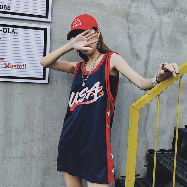 Maieu sport lung de damă în culoarea albastru închis cu imprimeu