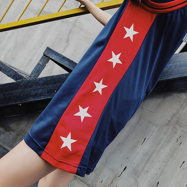 Maieu sport lung de damă în culoarea albastru închis cu imprimeu