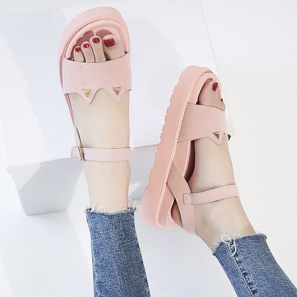 НОВИ ежедневни дамски сандали с 4,5 см висока подметка в два цвята