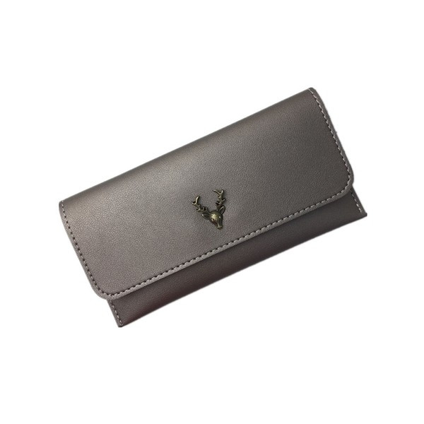 Дамски портфейл в няколко цвята с метална декорация