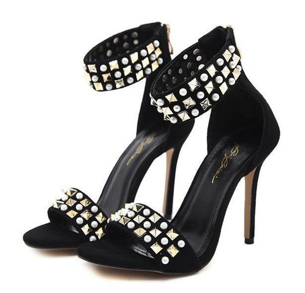 Стилни дамски сандали с тънък 11 см ток в два цвята