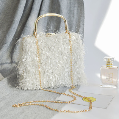 Дамска модерна чанта с ресни в няколко цвята