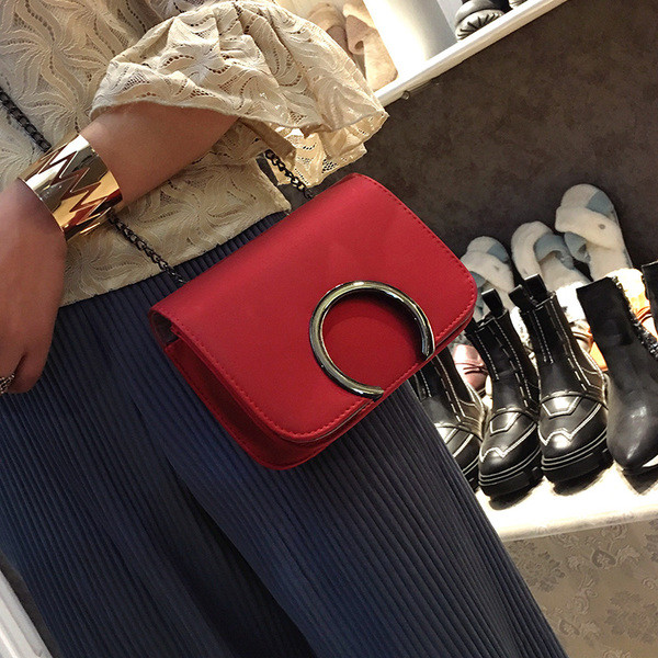 Geanta curata dama cu lant in mai multe culori