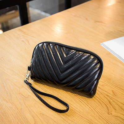 Frumos portofel de dama cu lant lung in mai multe culori