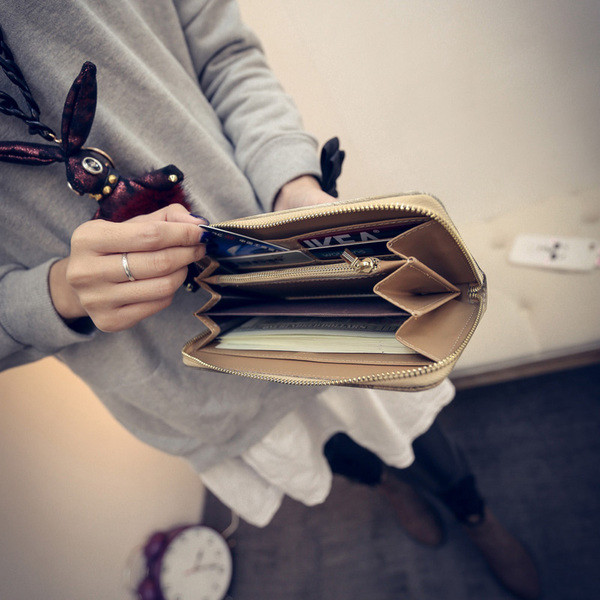 Portofel mare de dama frumos cu fermoar