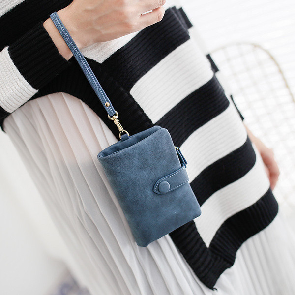 Portofel de dama modern din piele intoarsa in mai multe culori