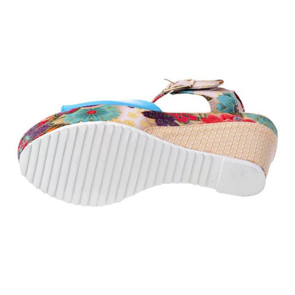 Sandale de dama moderne cu talpa de 8 cm in patru culori