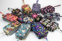 Голям дамски портфейл с различна цветна щампа