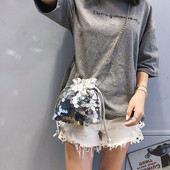 Дамска чанта в три цвята с пайети