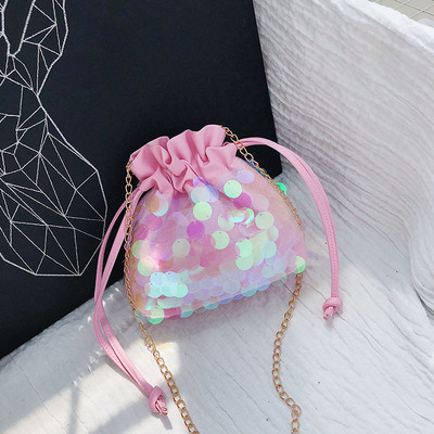 Дамска чанта в три цвята с пайети