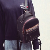 Rucsac de damă cu motive etnice în trei culori